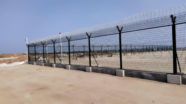 Zinc Steel Garden Fence - Image 9